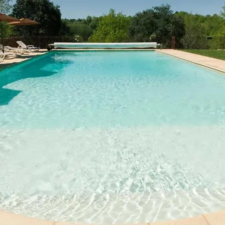 Confortable A Avec Piscine Partagee *